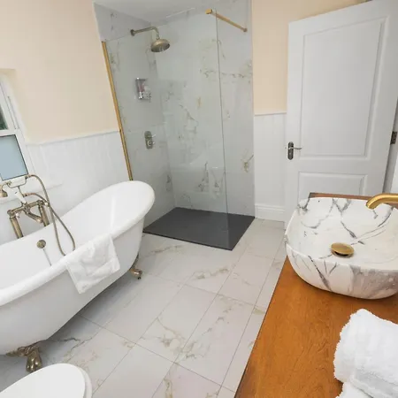 Tobervilla Caherdaniel