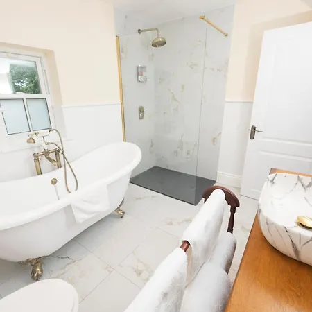 Tobervilla Caherdaniel